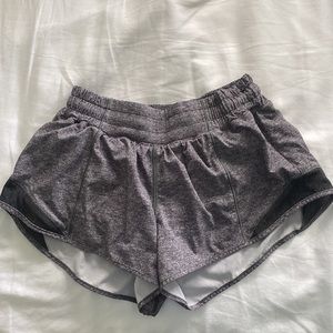 Lululemon  Hotty-Hots